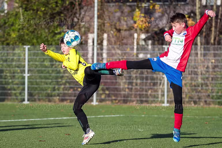 2024_11_30 GVV63 JO12 2 - Roda Boys B 12 1 1-3